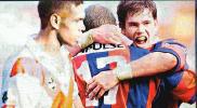 Matthew Gidley and Lenny Beckett celebrate a try.