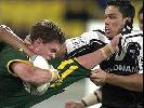 Matthew Gidley tries to get rid of David Vaealiki.