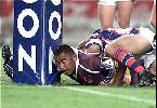 Petero Civoniceva scores for Brisbane.