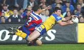 Jamie Lyon about to score.